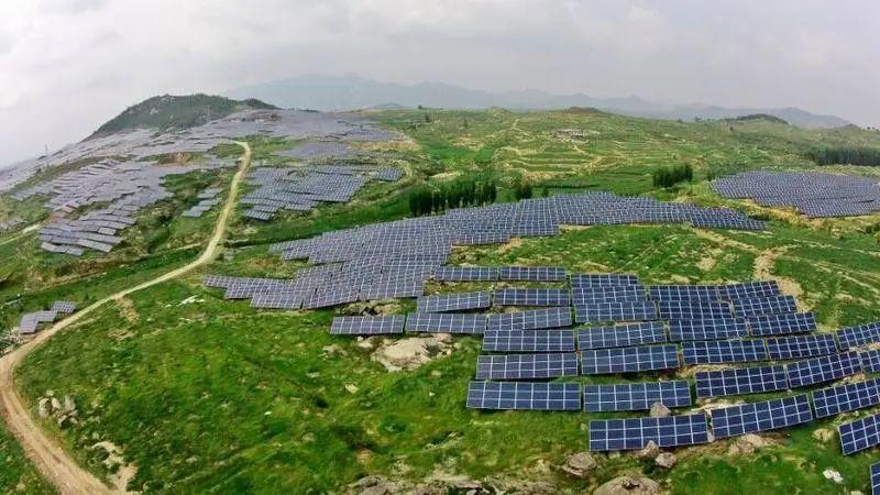 中國十三省最大光伏電站在這里！欽州康熙嶺的光伏電站能排上號了嗎？