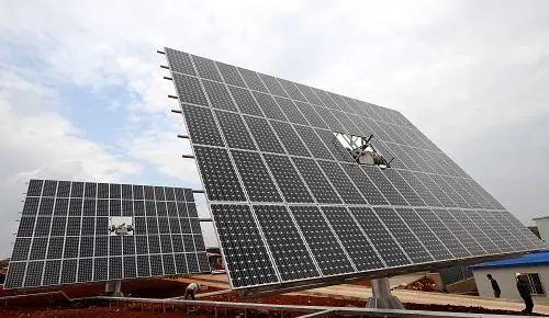 中國十三省最大光伏電站在這里！欽州康熙嶺的光伏電站能排上號了嗎？