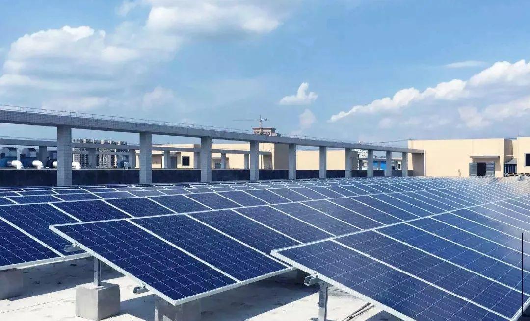 為什么秋季的光伏發(fā)電量比夏季還高？