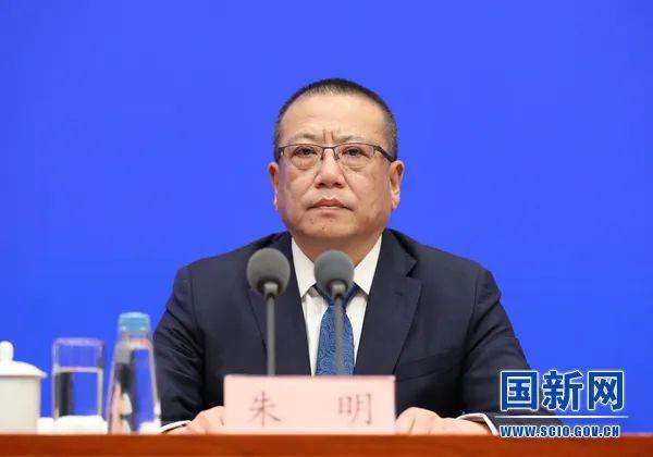 國家能源局：大力發(fā)展光伏發(fā)電、風電等可再生能源；多管齊下解決消納問題